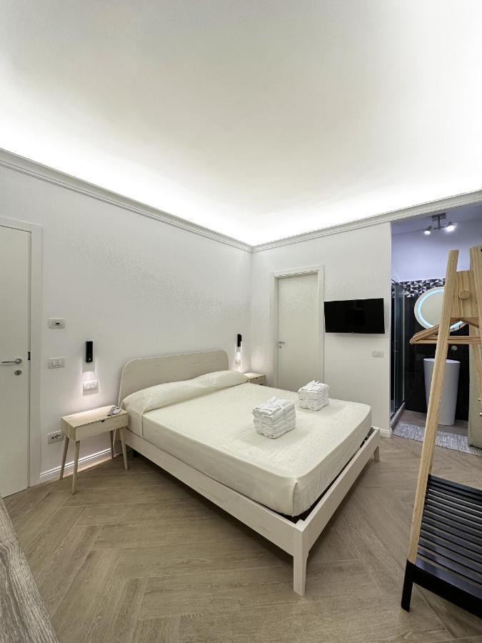 Vicki Vomero Rooms - Napoli Εξωτερικό φωτογραφία