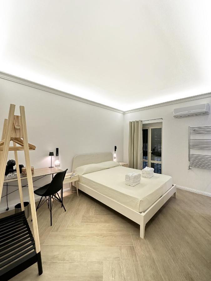 Vicki Vomero Rooms - Napoli Εξωτερικό φωτογραφία