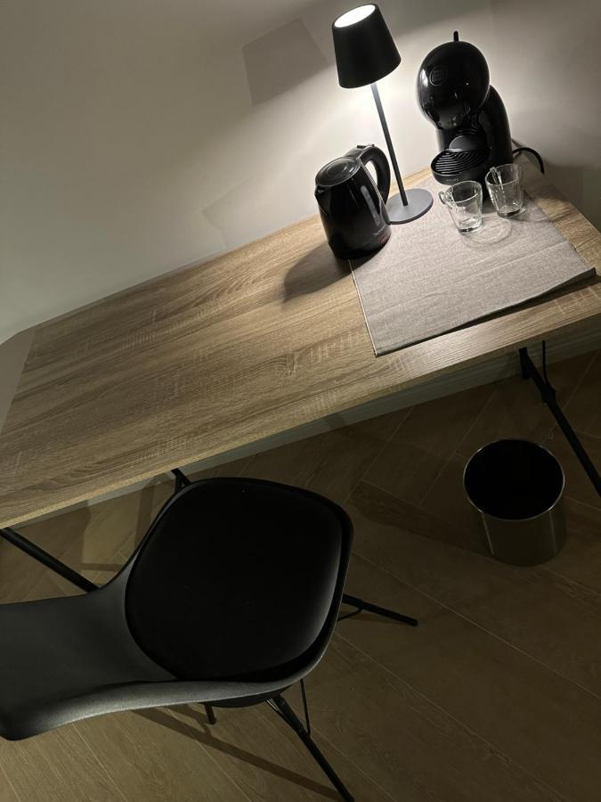 Vicki Vomero Rooms - Napoli Εξωτερικό φωτογραφία